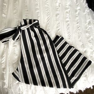 Black/White Wide Legged, Ankle Length Pants